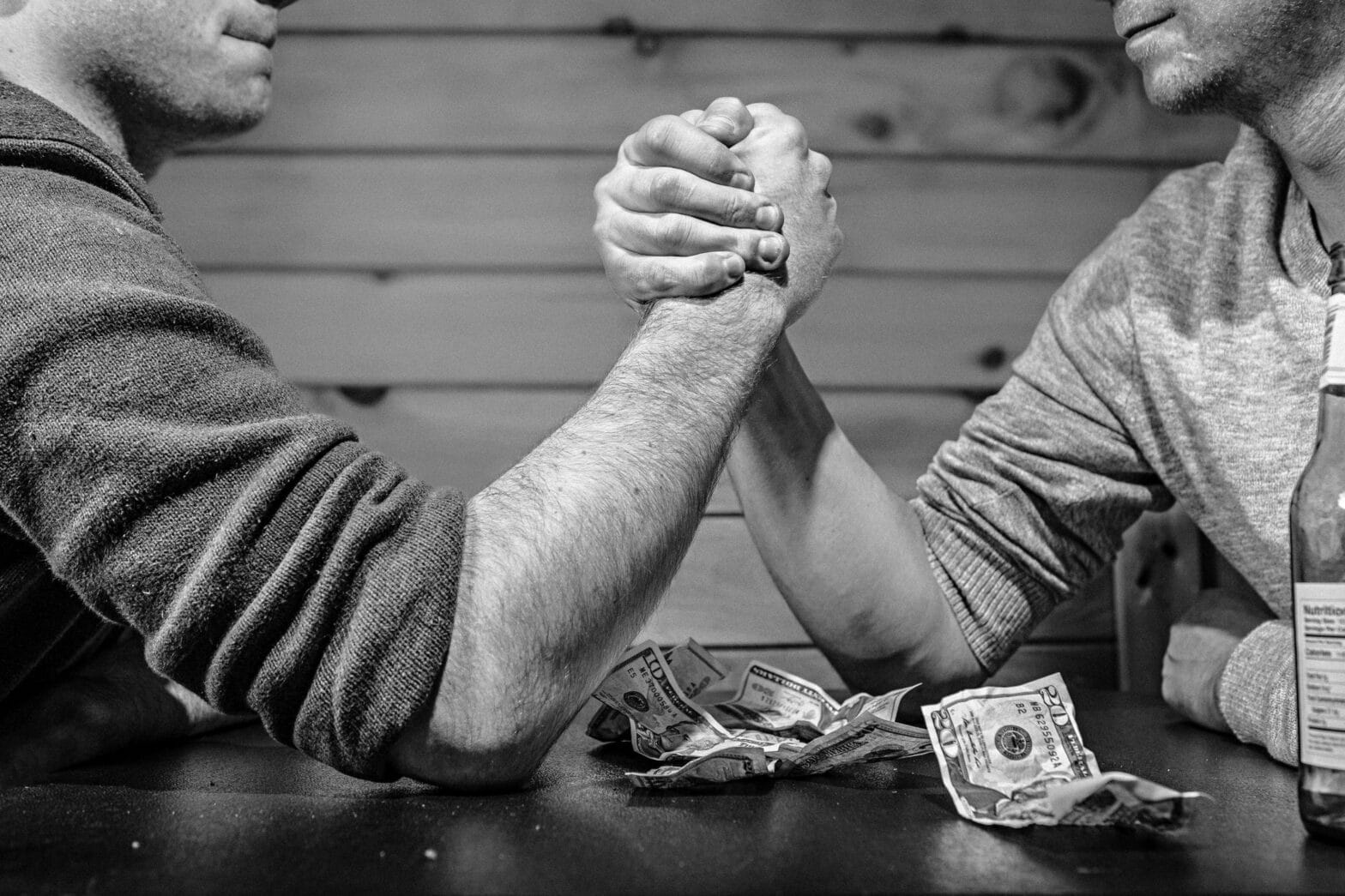 arm-wrestling-bar-betting
